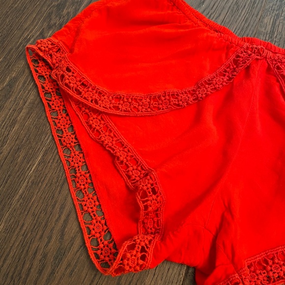 Winston White- red crochet shorts - Picture 6 of 7